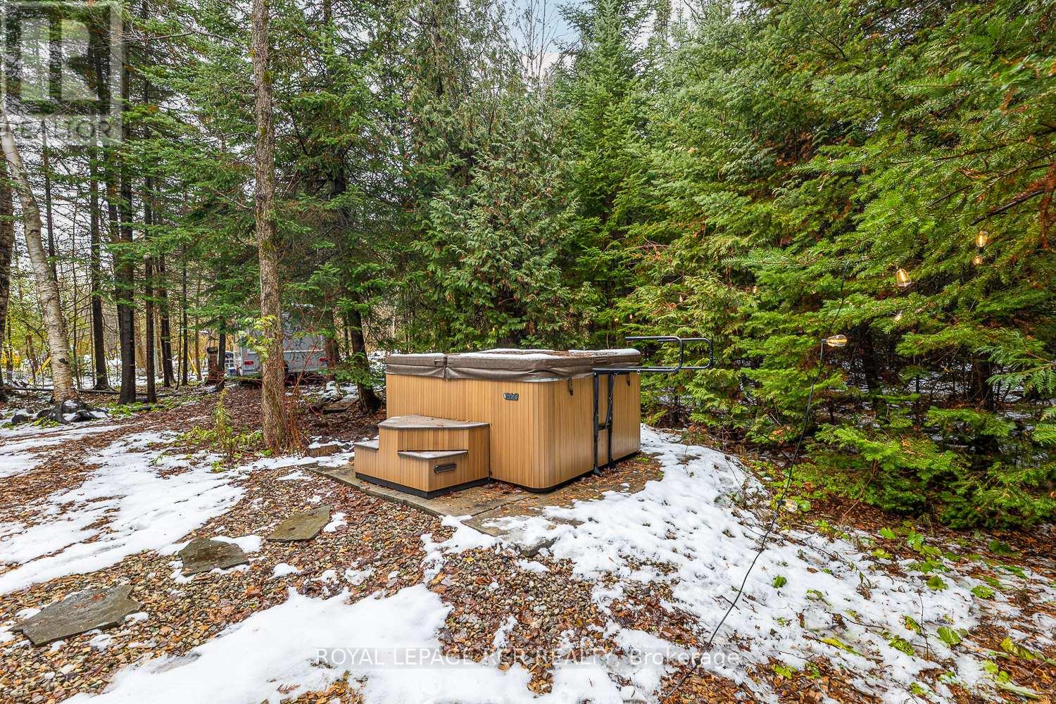 897 Caledon East Garafraxa Townline, Caledon, Ontario  L9W 7H4 - Photo 29 - W12555740