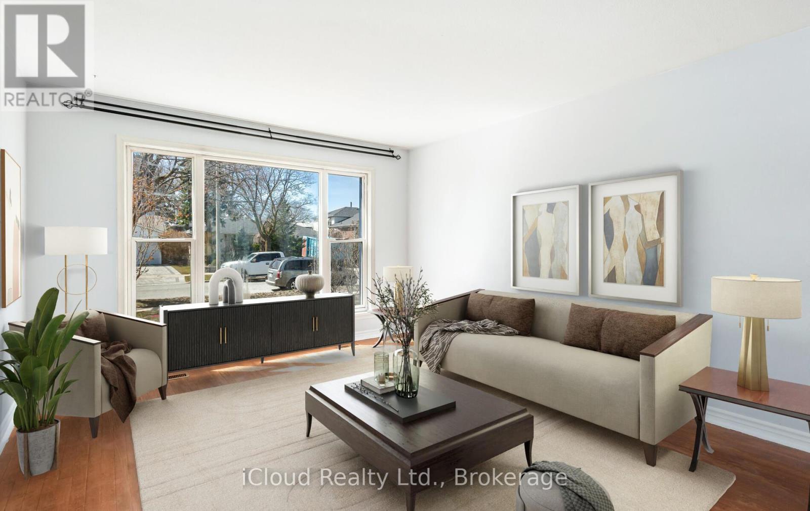 95 Willowridge Road, Toronto, Ontario  M9R 3Z5 - Photo 3 - W12555752