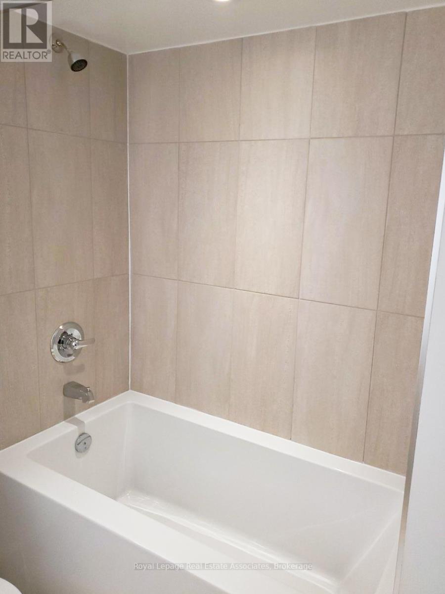 2836 - 5 Mabelle Avenue, Toronto, Ontario  M9A 0C8 - Photo 10 - W12555796