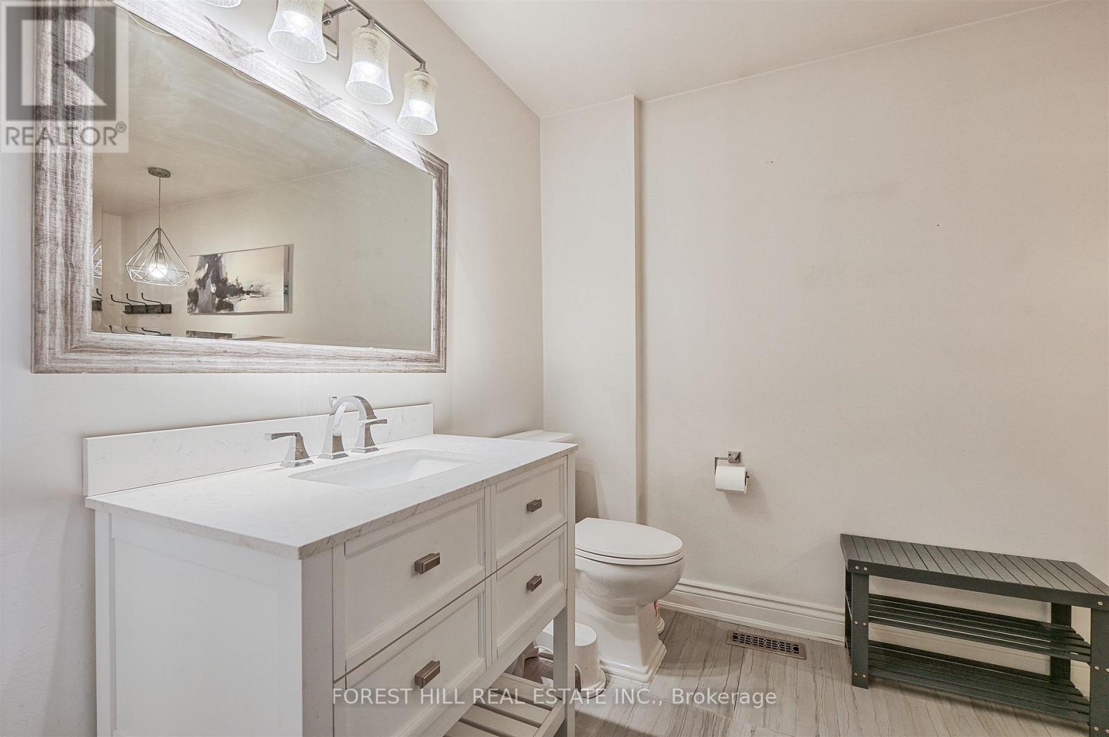 17 Rushmore Crescent, Brampton, Ontario  L6Z 1R1 - Photo 21 - W12555808