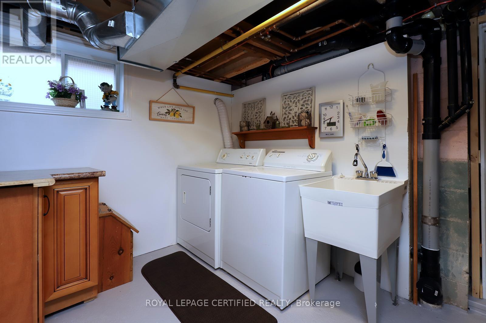 37 Jessie Street, Brampton, Ontario L6Y 1L5 - Photo 35 - W12555810