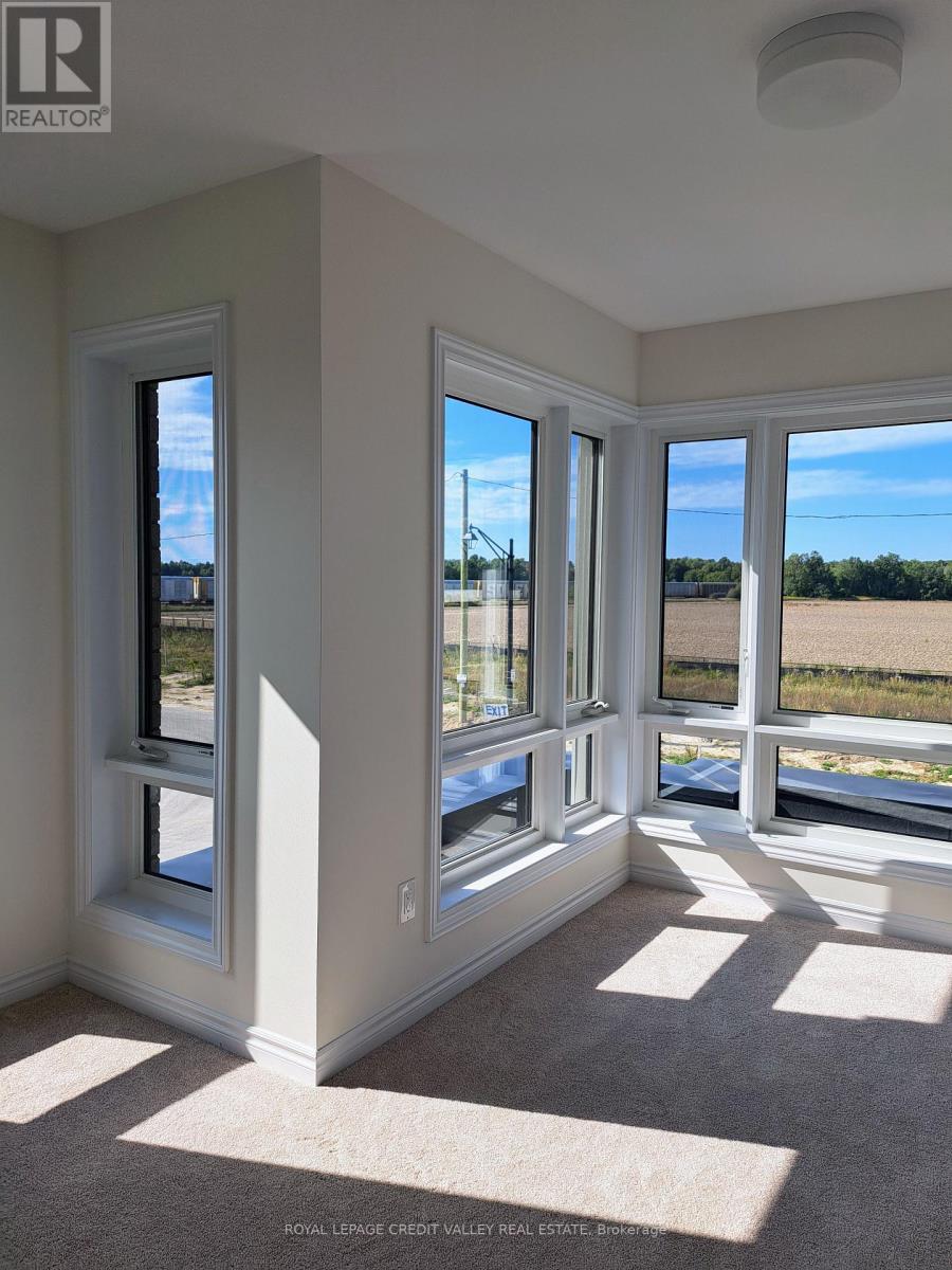 27 Henderson Street, Essa, Ontario  L3W 0A9 - Photo 21 - N12407004