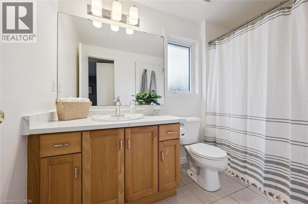 596 Canso Place, Waterloo, Ontario N2K 3Z6 - Photo 25 - 40787998