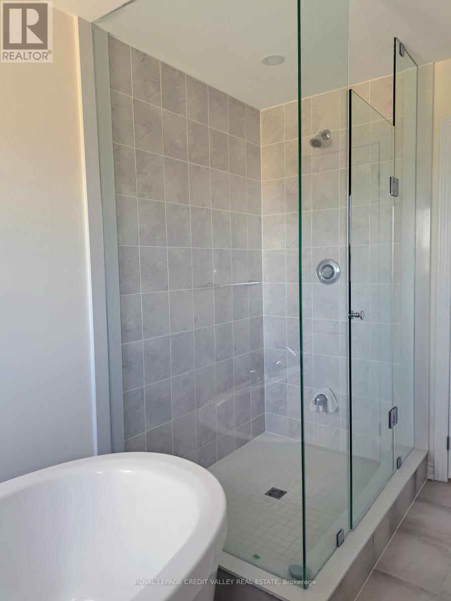 27 Henderson Street, Essa, Ontario  L3W 0A9 - Photo 16 - N12407004