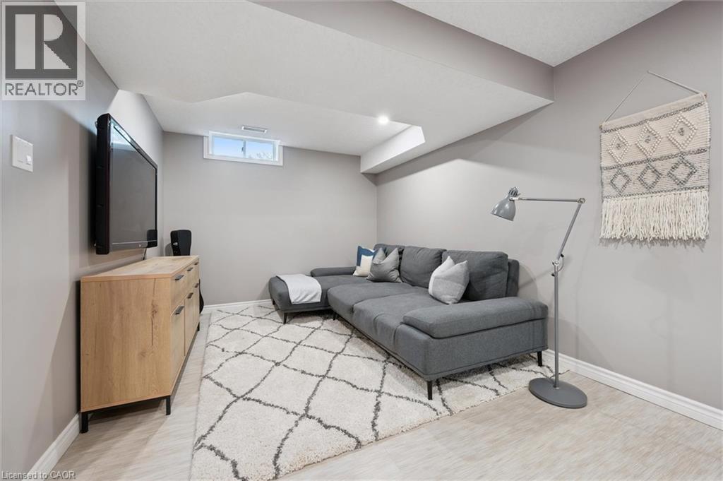 596 Canso Place, Waterloo, Ontario N2K 3Z6 - Photo 32 - 40787998