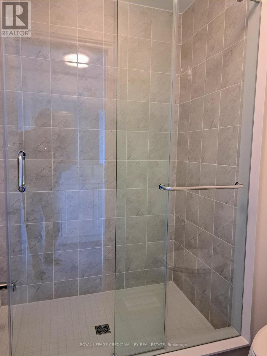 27 Henderson Street, Essa, Ontario  L3W 0A9 - Photo 17 - N12407004