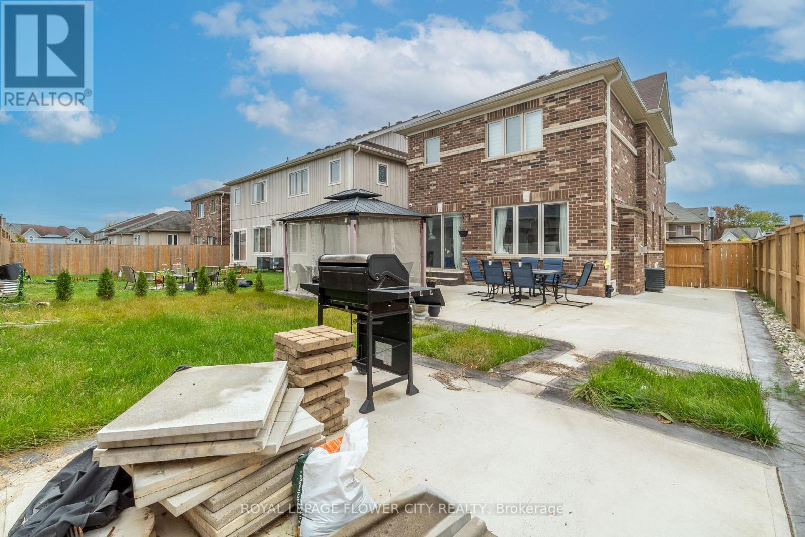 244 Palmer Lane, Woodstock, Ontario N4T 0G5 - Photo 36 - X12475439