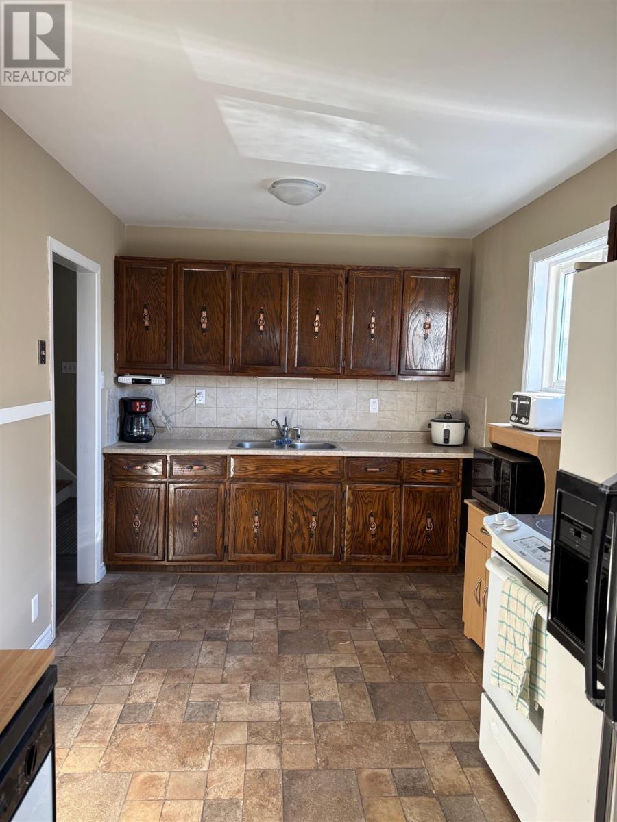 57 Roman Ave, Elliot Lake, Ontario  P5A 1R8 - Photo 18 - SM253296