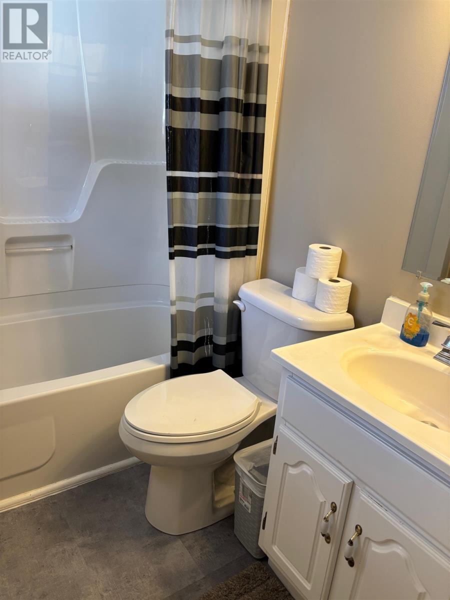 57 Roman Ave, Elliot Lake, Ontario  P5A 1R8 - Photo 27 - SM253296