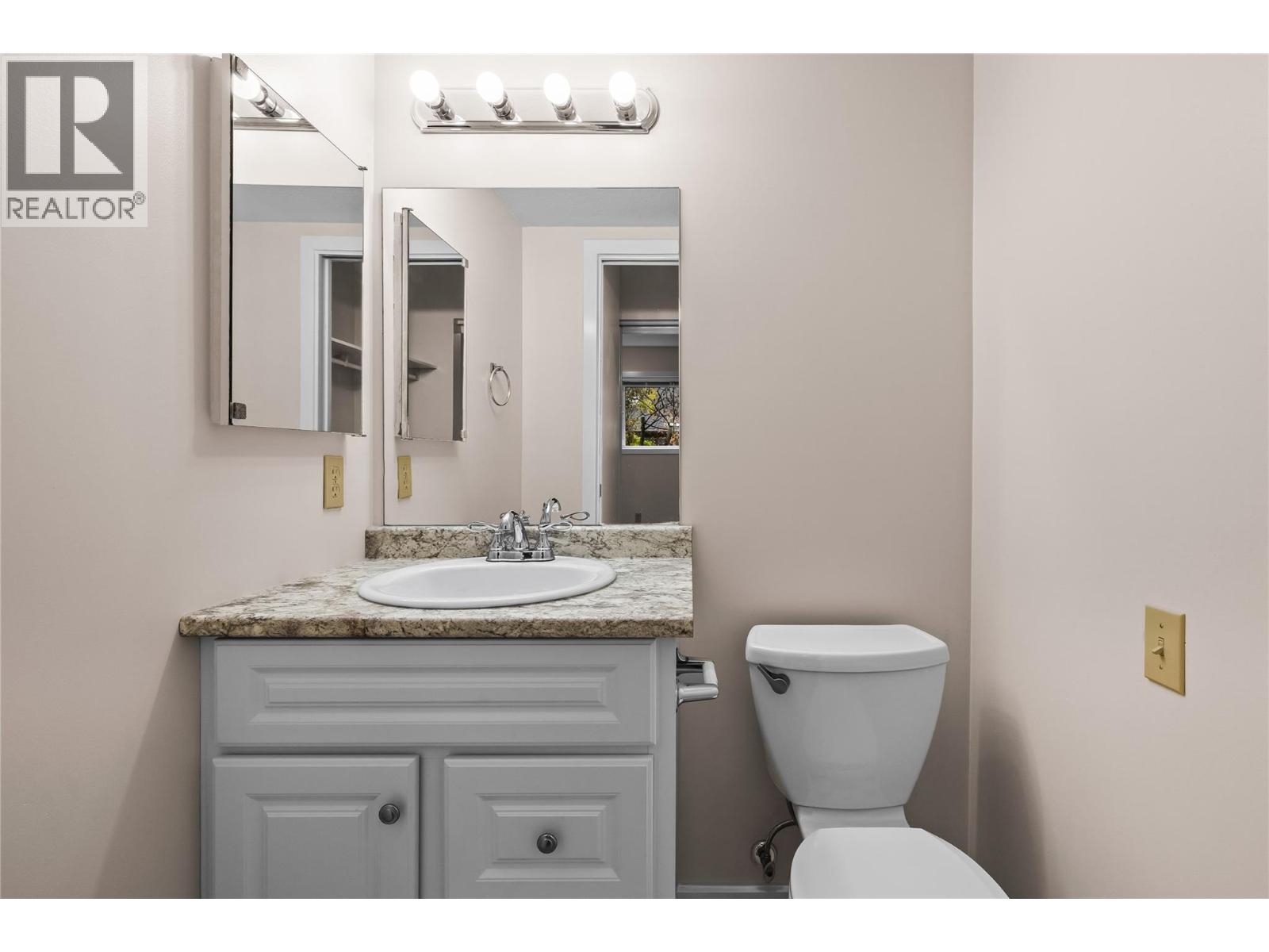 3180 De Montreuil Court Unit# 111, Kelowna, British Columbia V1W 3W4 - Photo 33 - 10369260