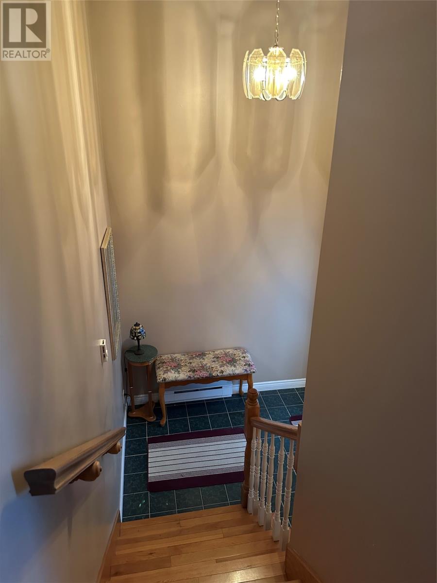 29 Ashgrove Drive, Paradise, Newfoundland & Labrador  A1L 1G1 - Photo 2 - 1292577