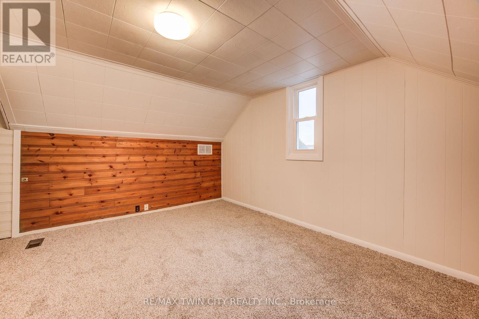 62 Ann Street, Waterloo, Ontario  N2B 1X9 - Photo 31 - X12555630