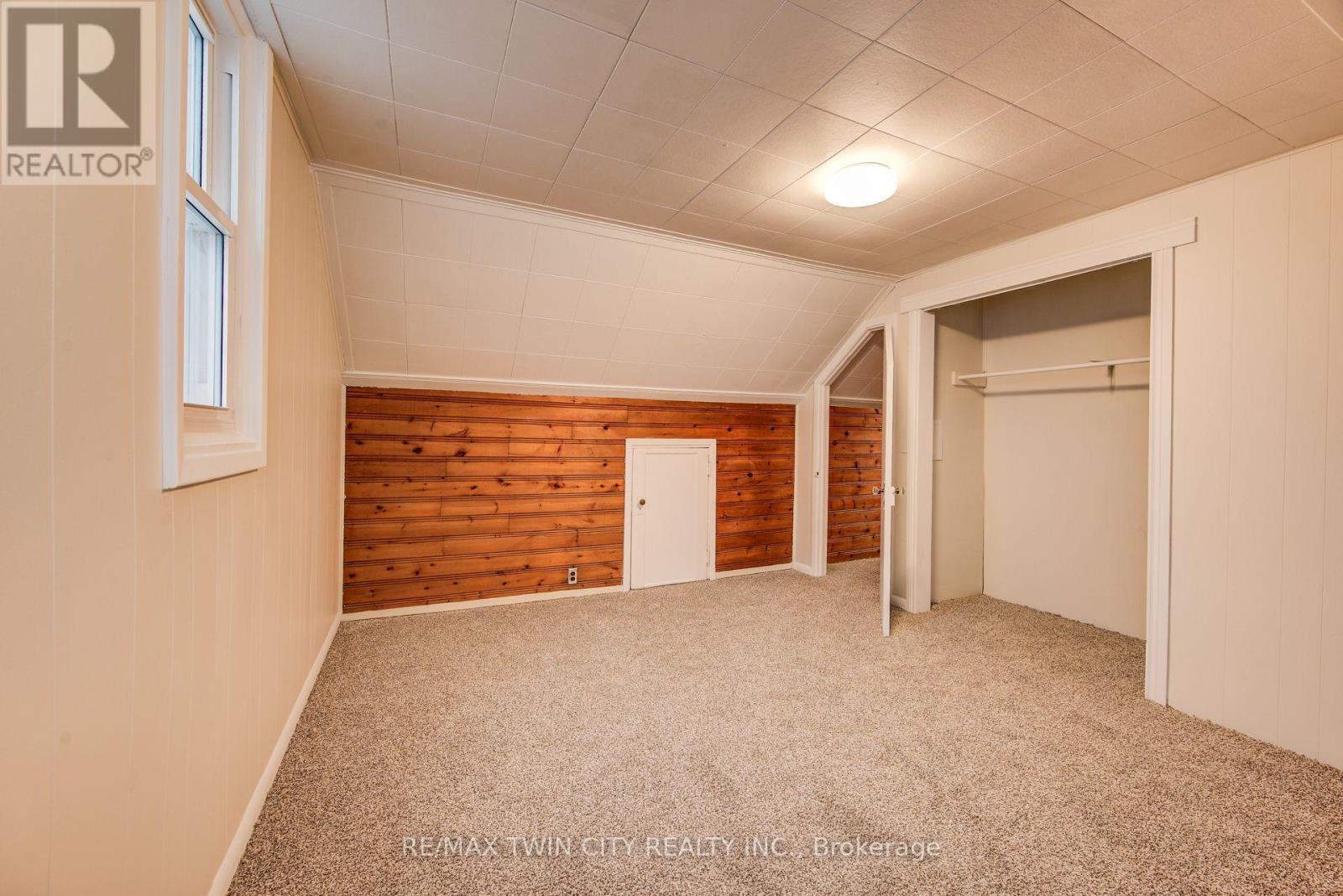 62 Ann Street, Waterloo, Ontario  N2B 1X9 - Photo 32 - X12555630