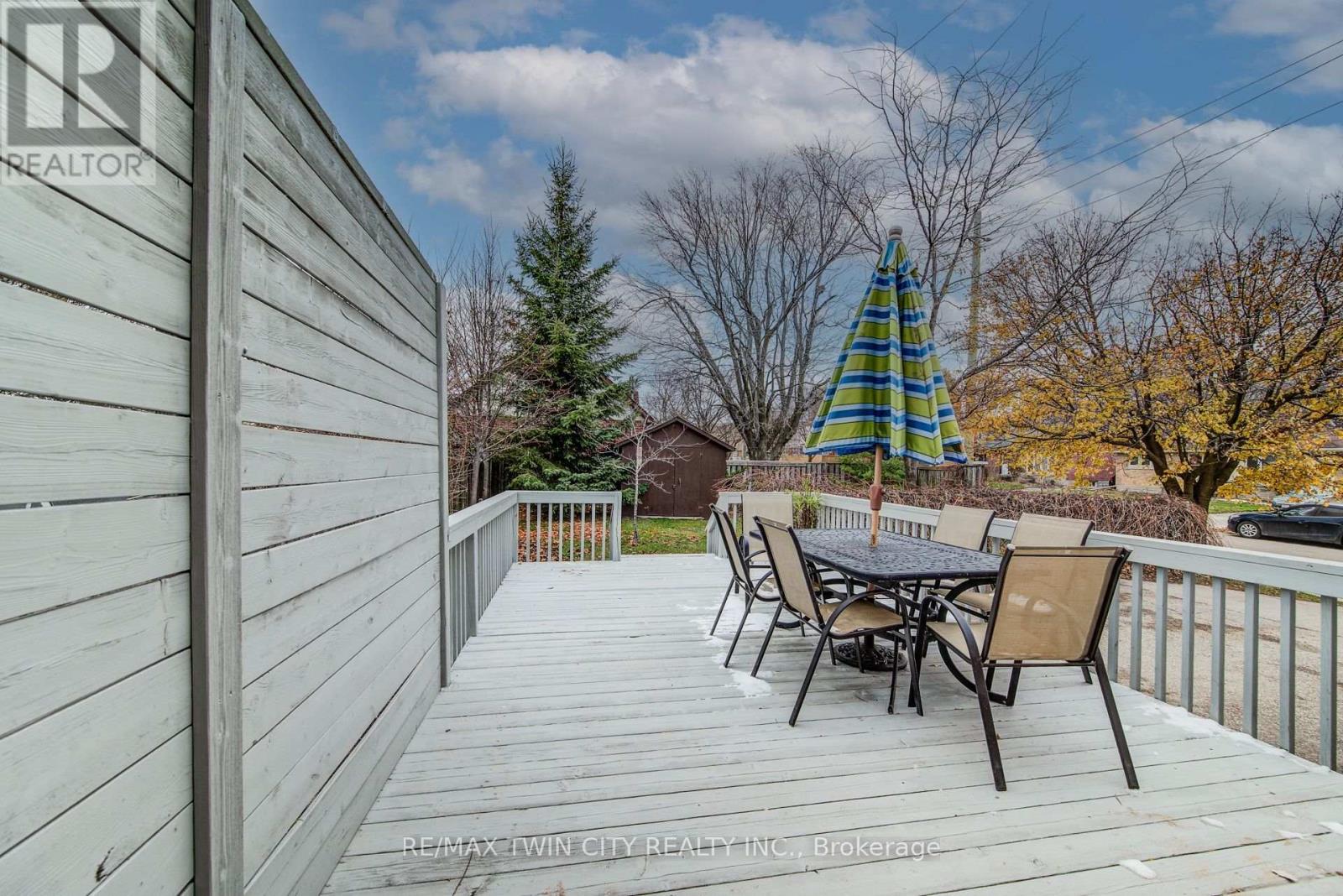 62 Ann Street, Waterloo, Ontario  N2B 1X9 - Photo 41 - X12555630