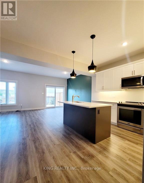 34 - 600 Guiness Way, London North, Ontario  N5X 0N4 - Photo 3 - X12555756