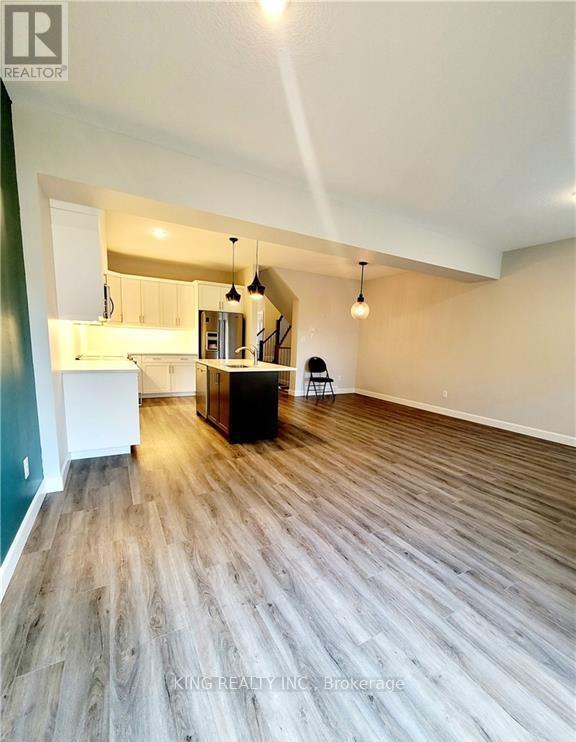 34 - 600 Guiness Way, London North, Ontario  N5X 0N4 - Photo 6 - X12555756