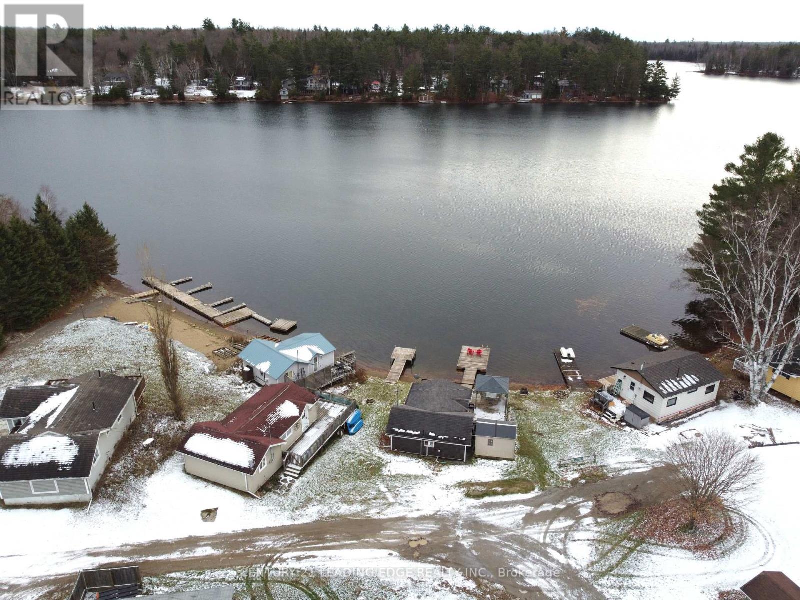 24 - 1043 Lobo Drive, Minden Hills, Ontario  K0M 2K0 - Photo 31 - X12555764