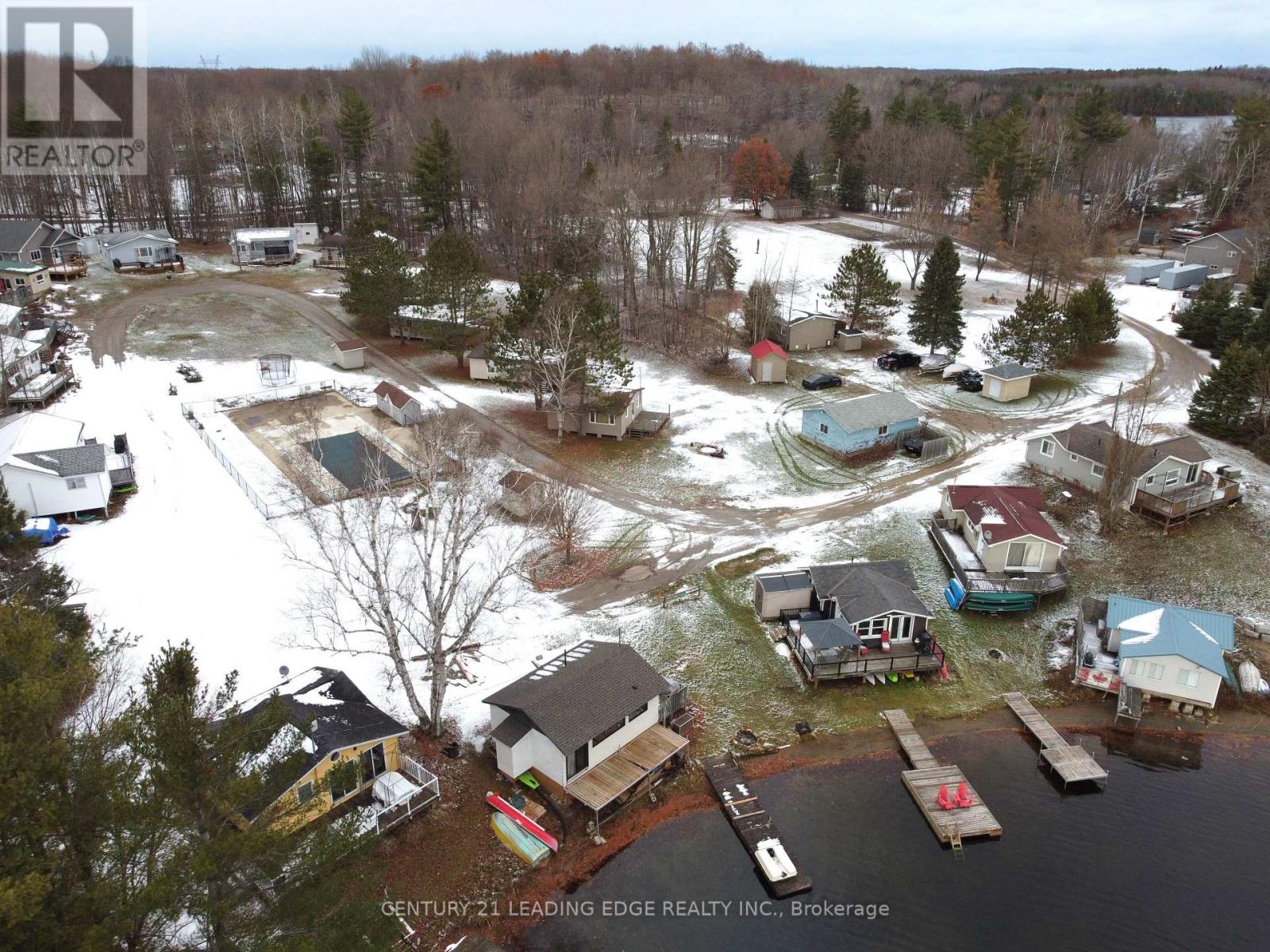 24 - 1043 Lobo Drive, Minden Hills, Ontario  K0M 2K0 - Photo 36 - X12555764