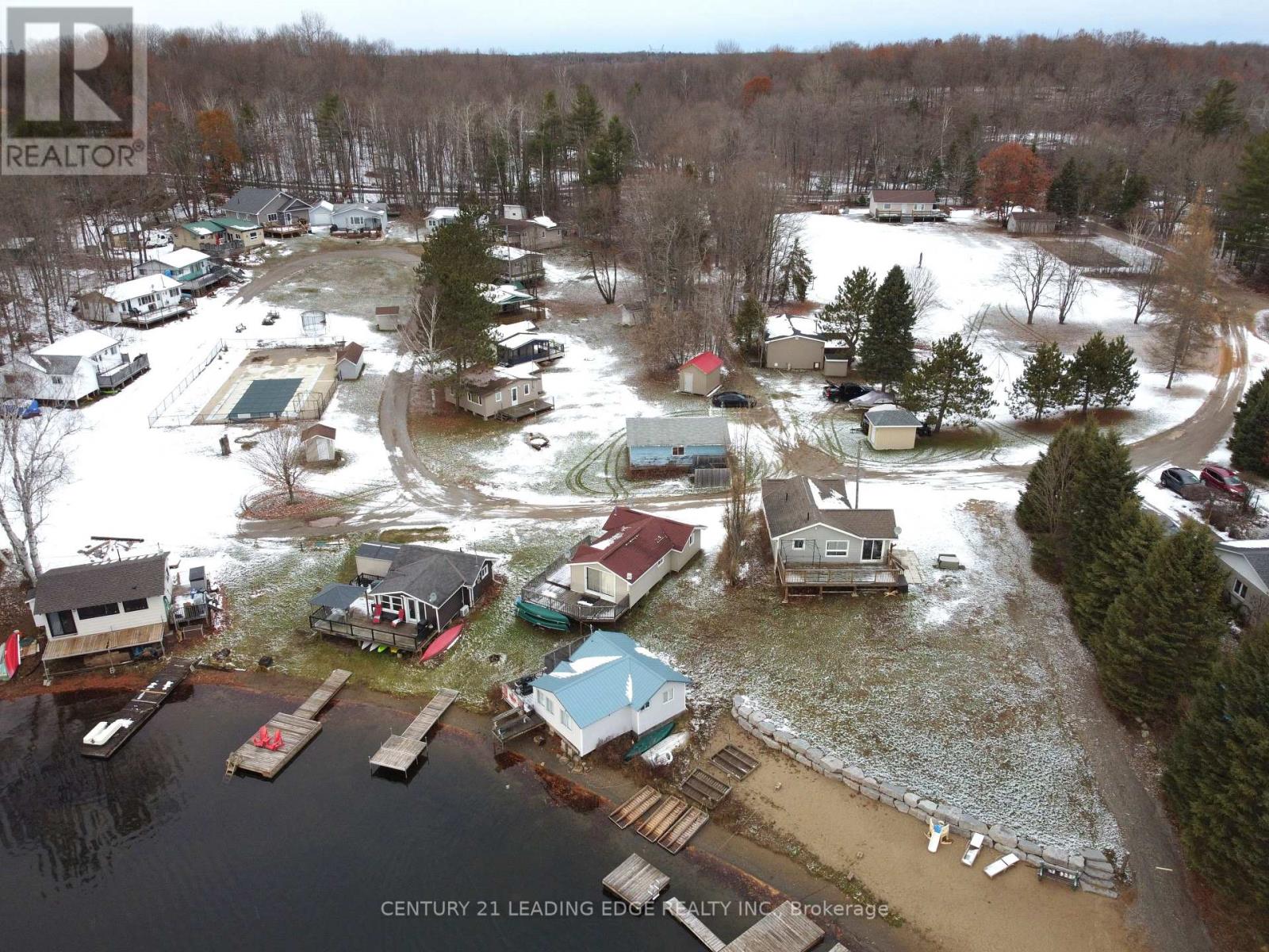 24 - 1043 Lobo Drive, Minden Hills, Ontario  K0M 2K0 - Photo 38 - X12555764