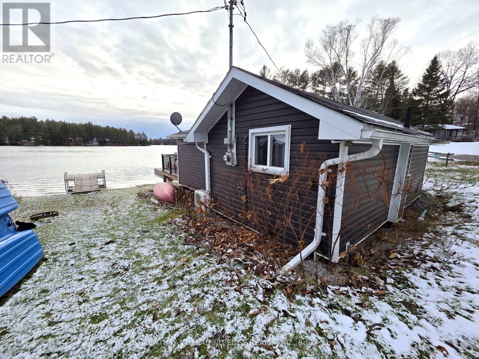 24 - 1043 Lobo Drive, Minden Hills, Ontario  K0M 2K0 - Photo 8 - X12555764