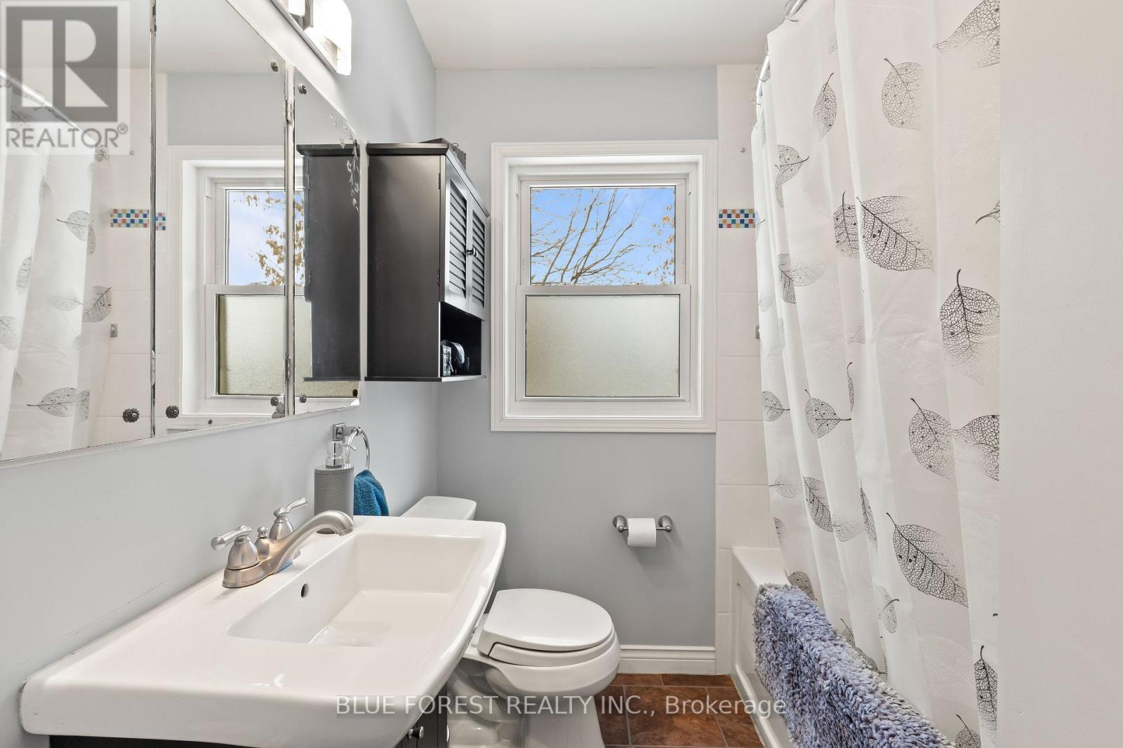 265 Clarke Road, London East, Ontario N5W 5E7 - Photo 18 - X12555876