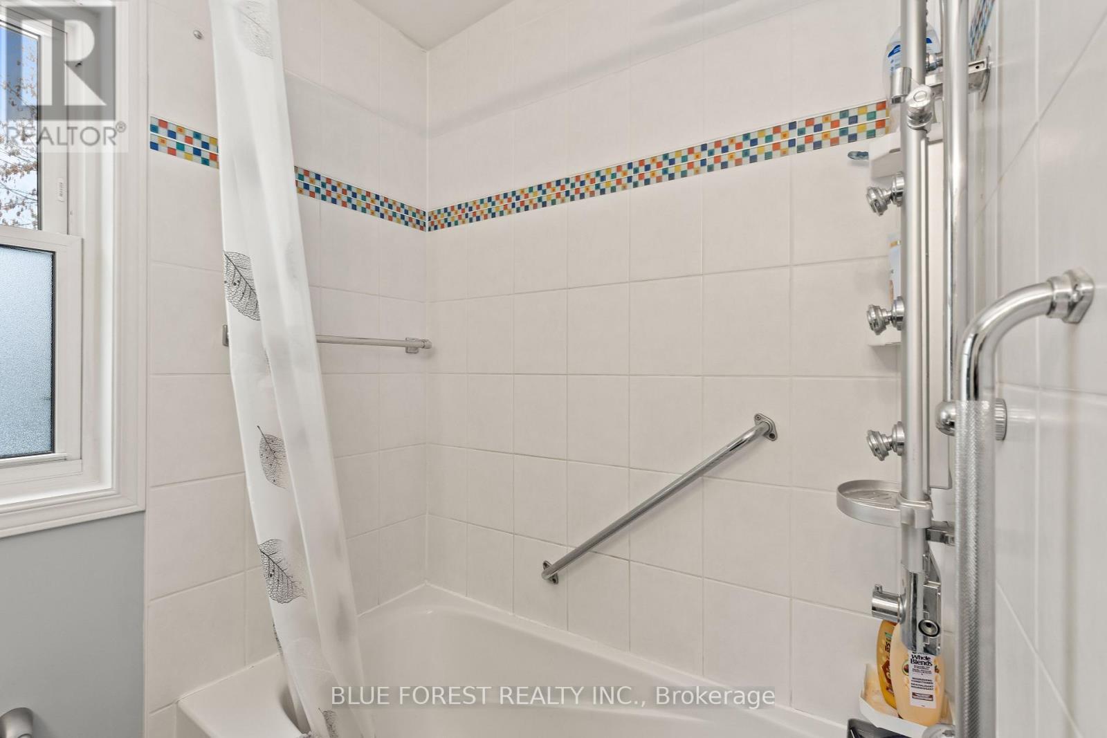 265 Clarke Road, London East, Ontario N5W 5E7 - Photo 19 - X12555876