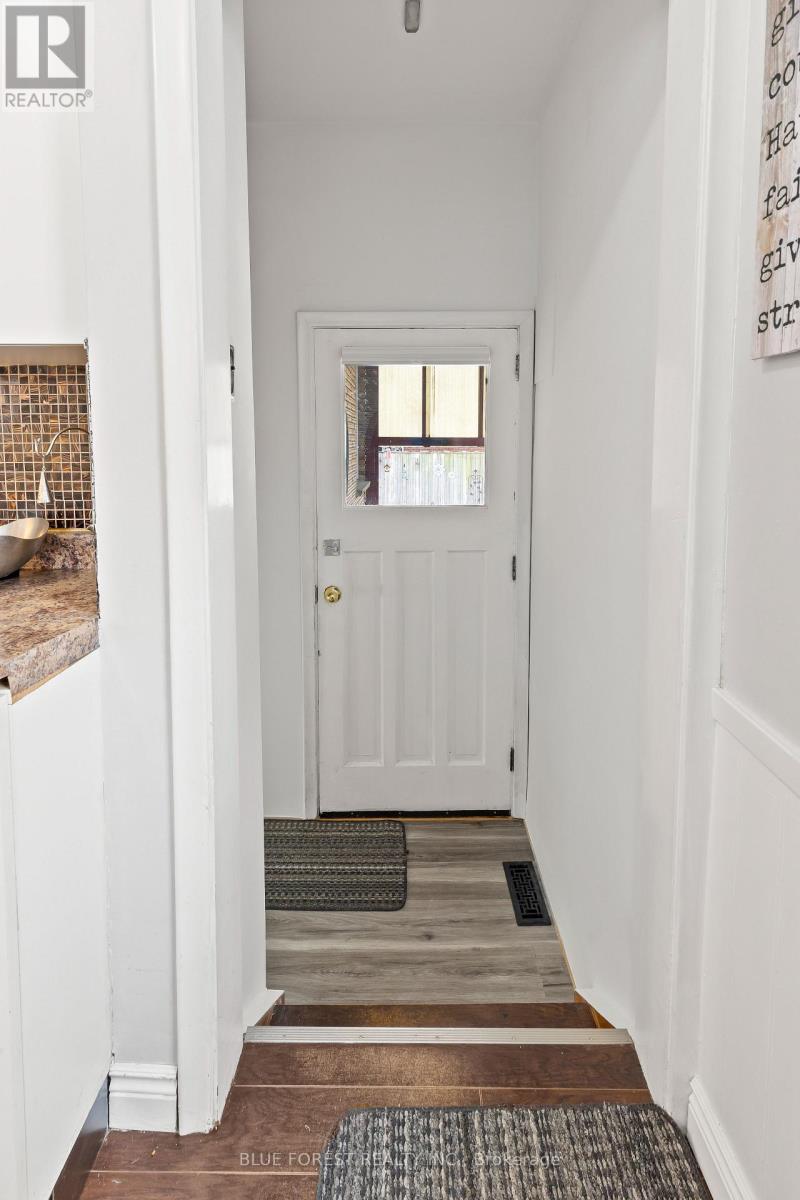 265 Clarke Road, London East, Ontario N5W 5E7 - Photo 20 - X12555876