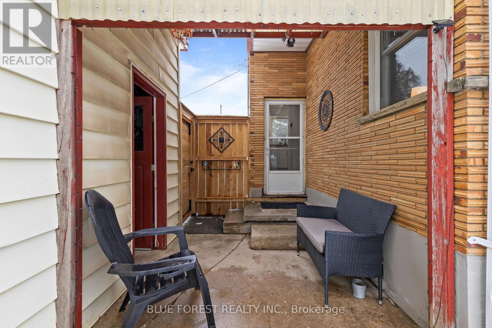 265 Clarke Road, London East, Ontario N5W 5E7 - Photo 28 - X12555876