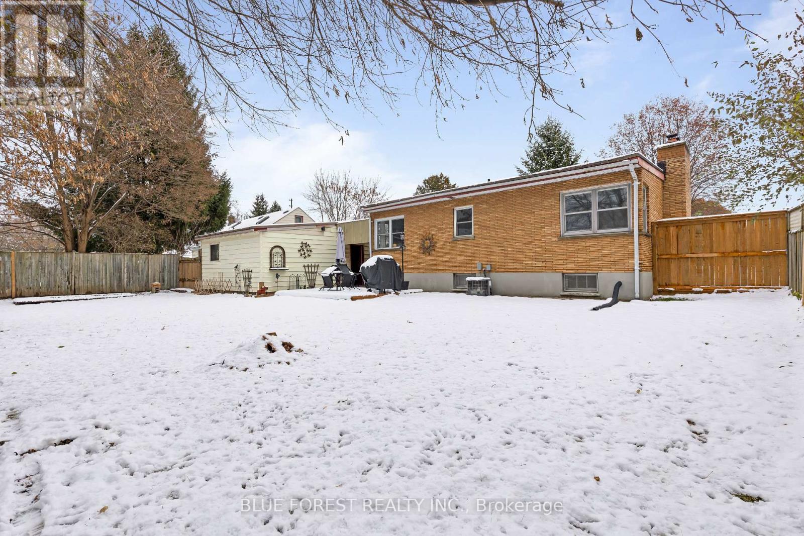 265 Clarke Road, London East, Ontario N5W 5E7 - Photo 30 - X12555876