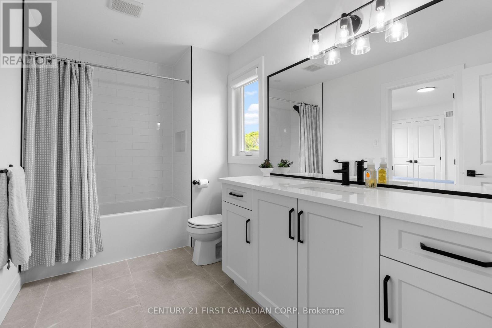 162 Princeton Terrace, London South, Ontario  N6K 0L5 - Photo 32 - X12555906