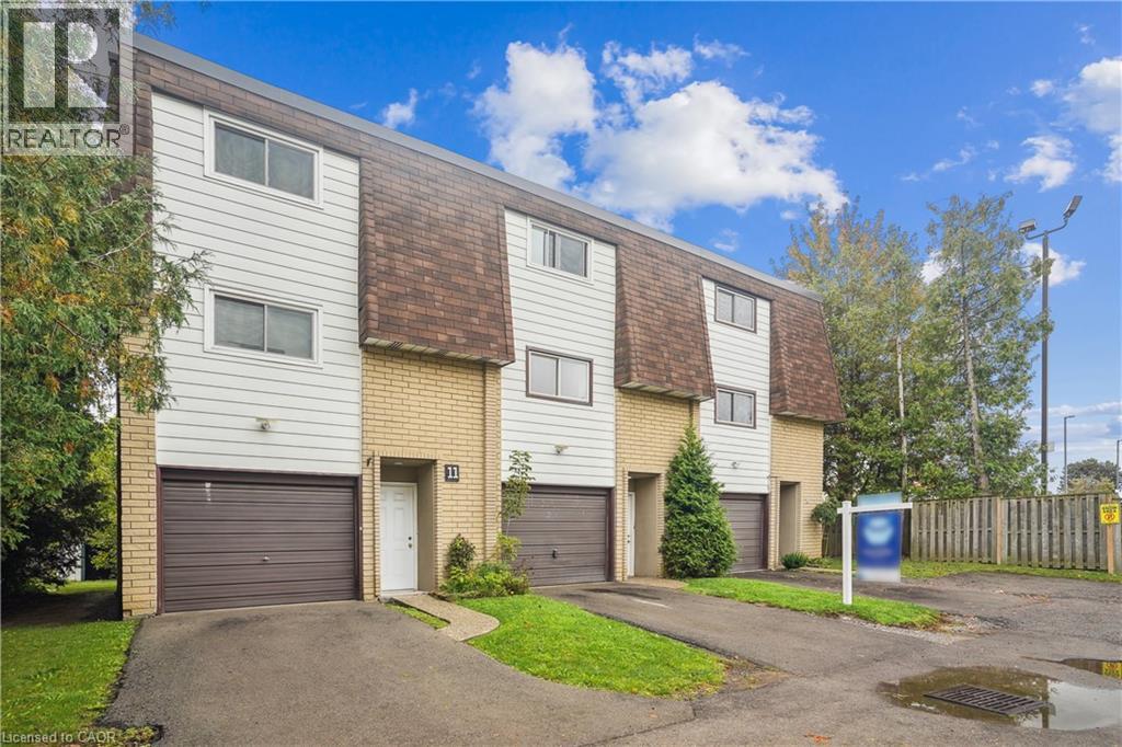 36 GREENDALE Drive Unit# 12, Hamilton, Ontario