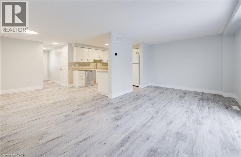 68 Foxglove Crescent, Kitchener, Ontario  N2E 3Y7 - Photo 15 - 40787165