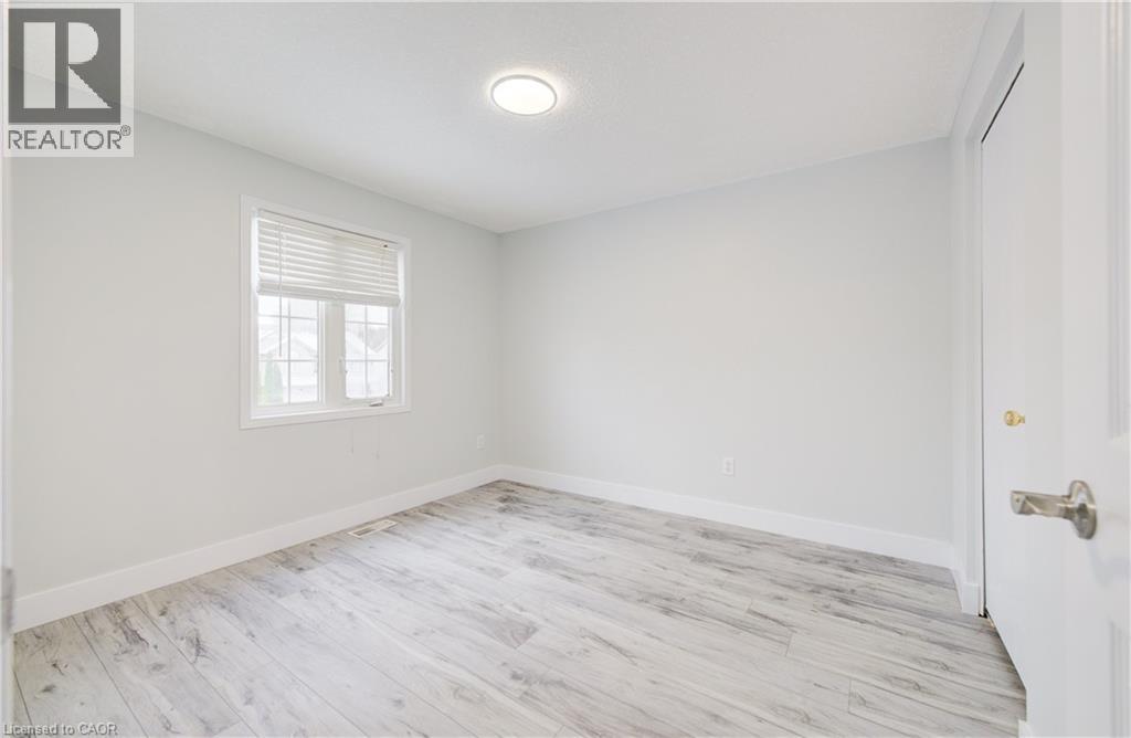 68 Foxglove Crescent, Kitchener, Ontario  N2E 3Y7 - Photo 18 - 40787165