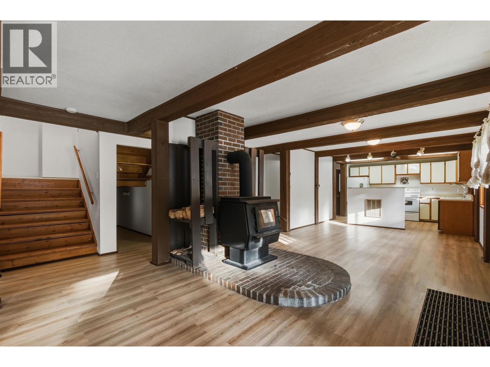 3339 Crane Road, Williams Lake, British Columbia  V2G 4X4 - Photo 9 - R3068383