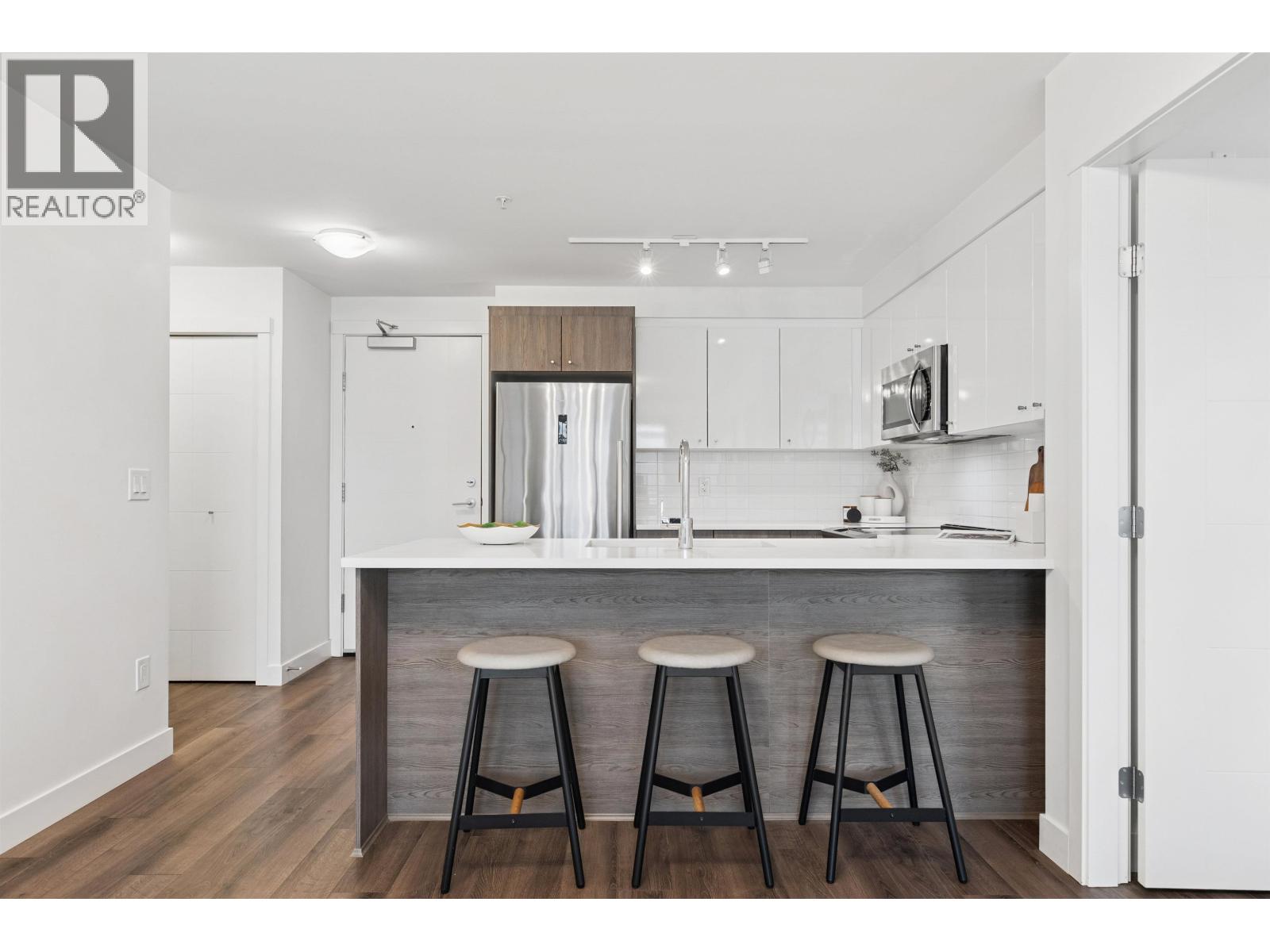 412 2525 Clarke Street, Port Moody, British Columbia  V3H 0J3 - Photo 10 - R3068304