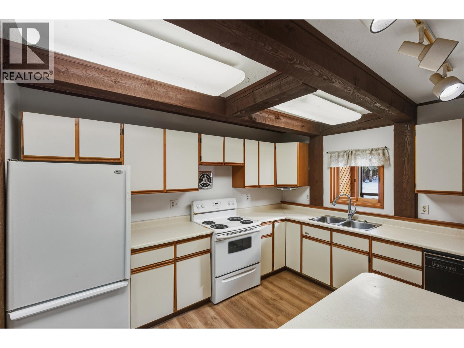 3339 Crane Road, Williams Lake, British Columbia  V2G 4X4 - Photo 3 - R3068383