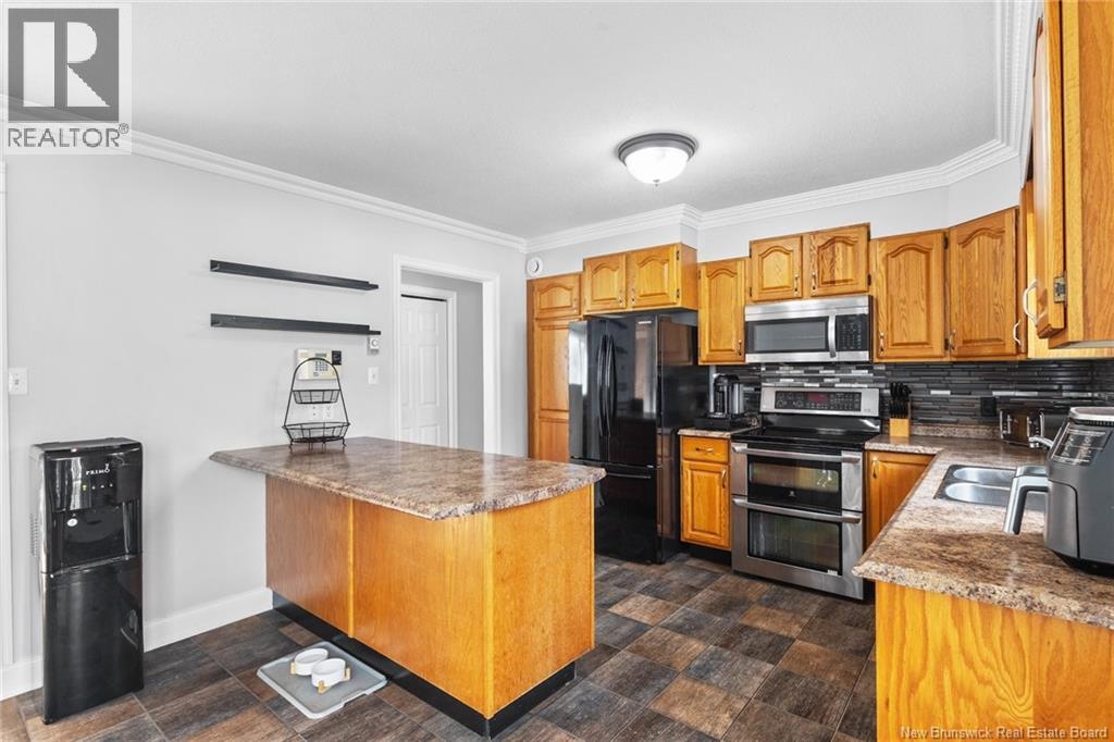 10 Chatham Avenue, Oromocto, New Brunswick  E2V 2S3 - Photo 13 - NB130316