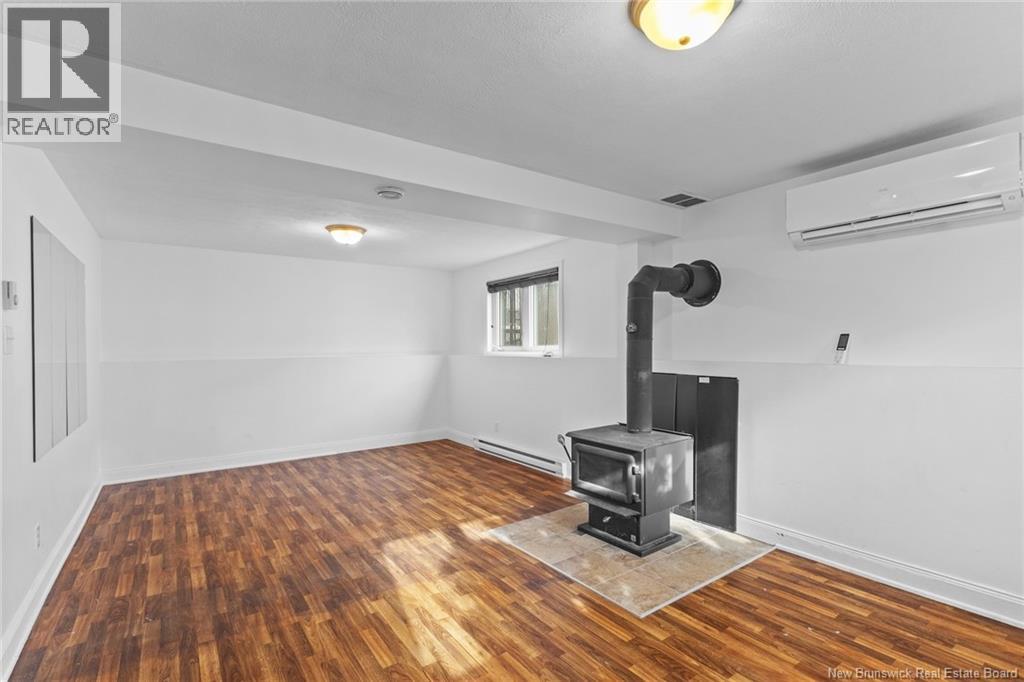 10 Chatham Avenue, Oromocto, New Brunswick  E2V 2S3 - Photo 23 - NB130316