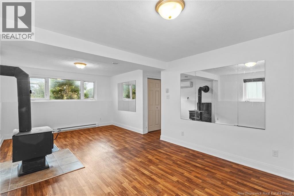 10 Chatham Avenue, Oromocto, New Brunswick  E2V 2S3 - Photo 27 - NB130316