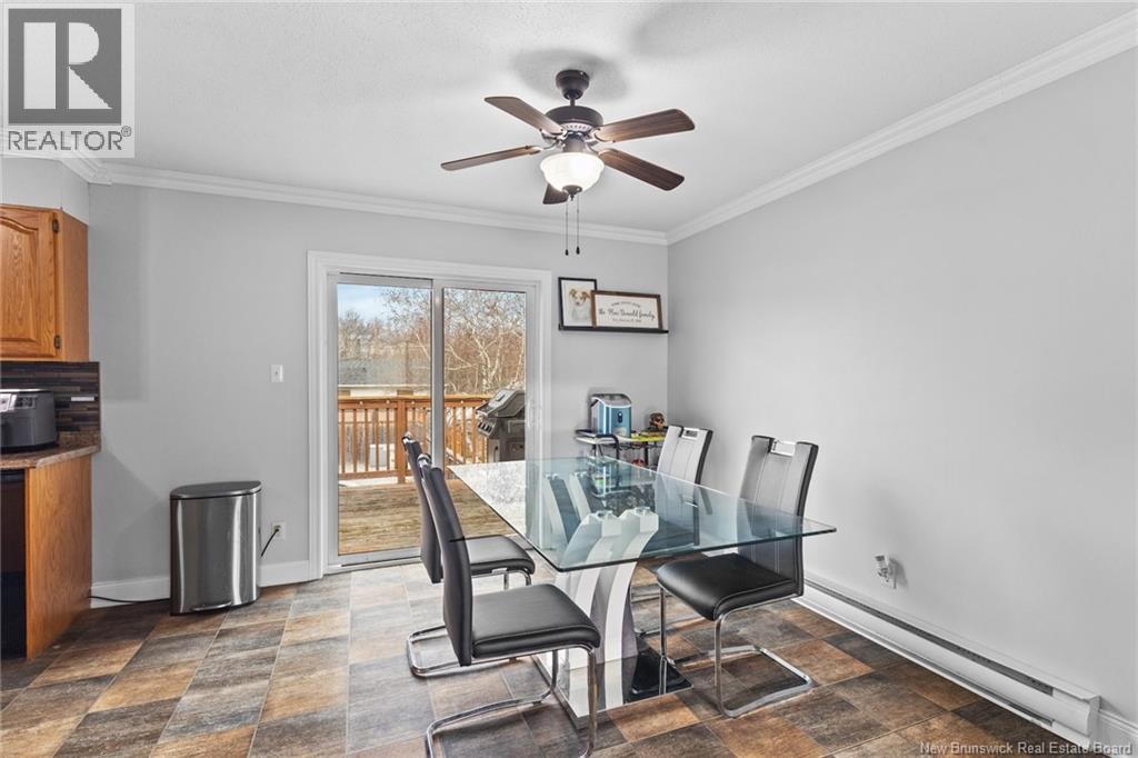 10 Chatham Avenue, Oromocto, New Brunswick  E2V 2S3 - Photo 8 - NB130316