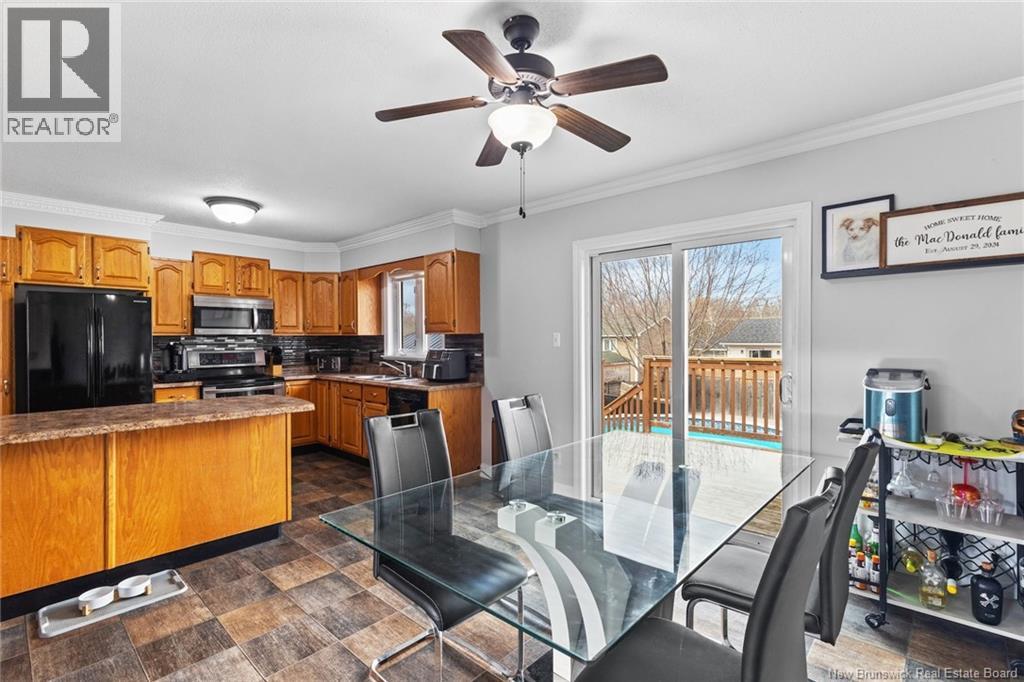 10 Chatham Avenue, Oromocto, New Brunswick  E2V 2S3 - Photo 9 - NB130316