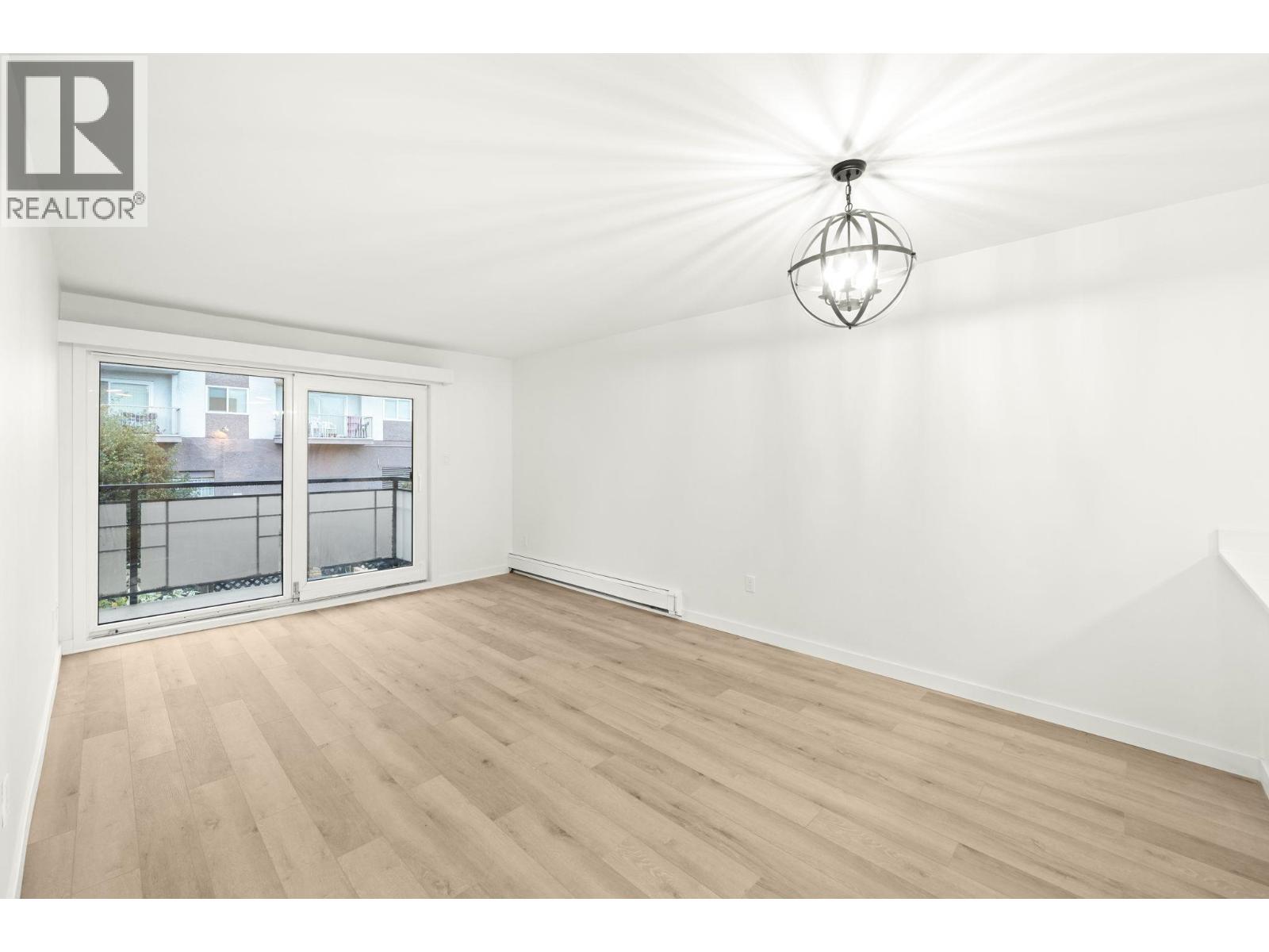 207 360 E 2nd Street, North Vancouver, British Columbia  V7L 4N6 - Photo 13 - R3068334