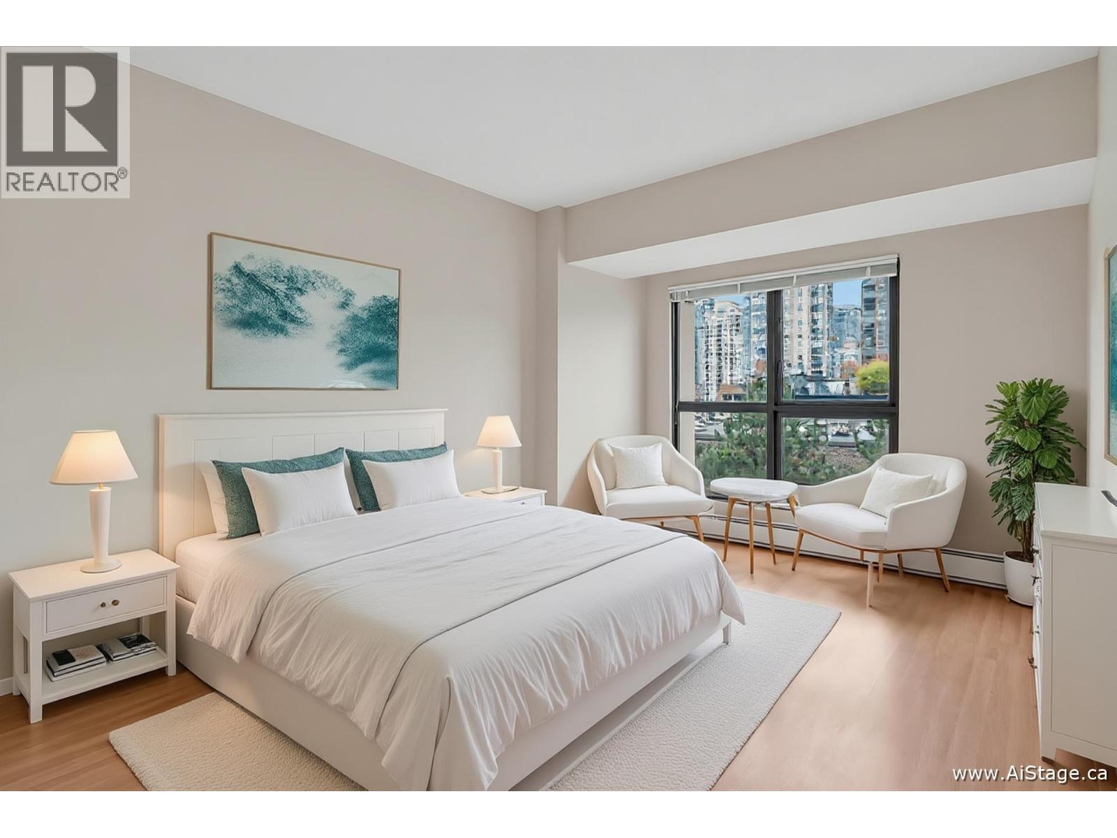 905 238 Alvin Narod Mews, Vancouver, British Columbia V6B 5Z3 - Photo 14 - R3068355