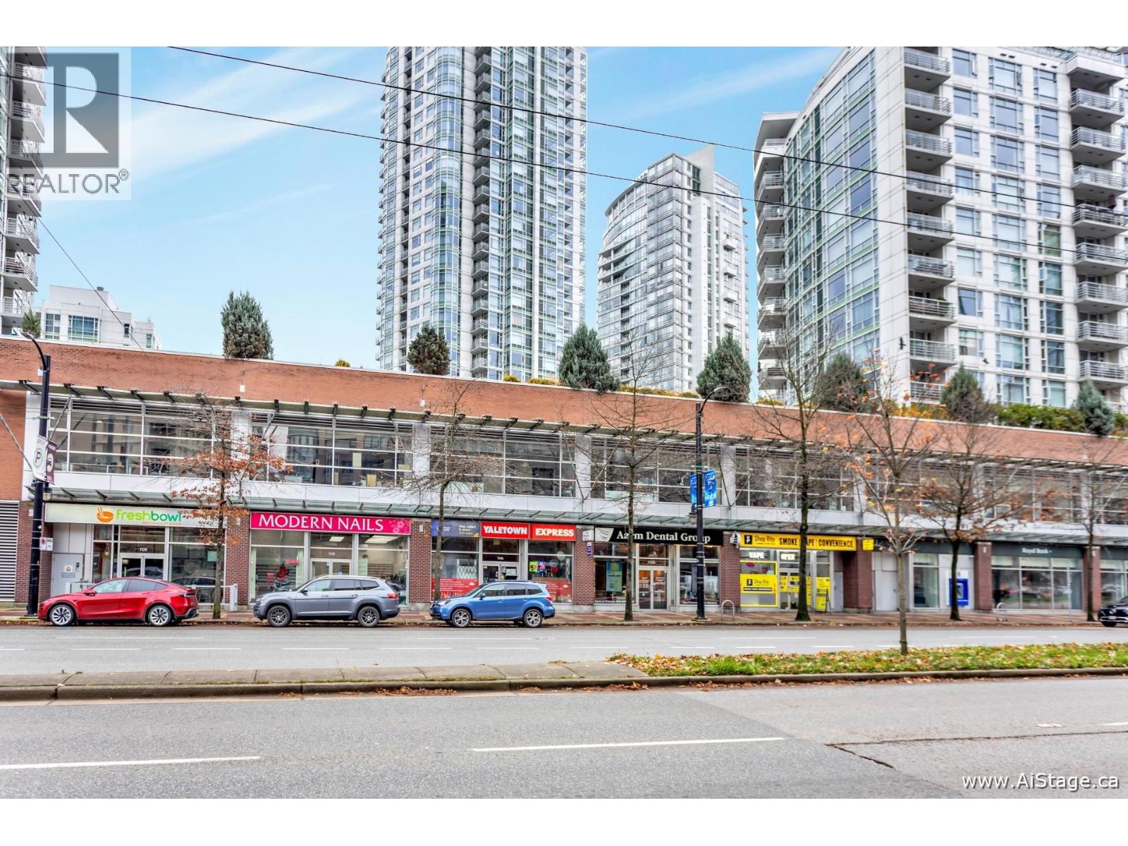 905 238 Alvin Narod Mews, Vancouver, British Columbia V6B 5Z3 - Photo 20 - R3068355