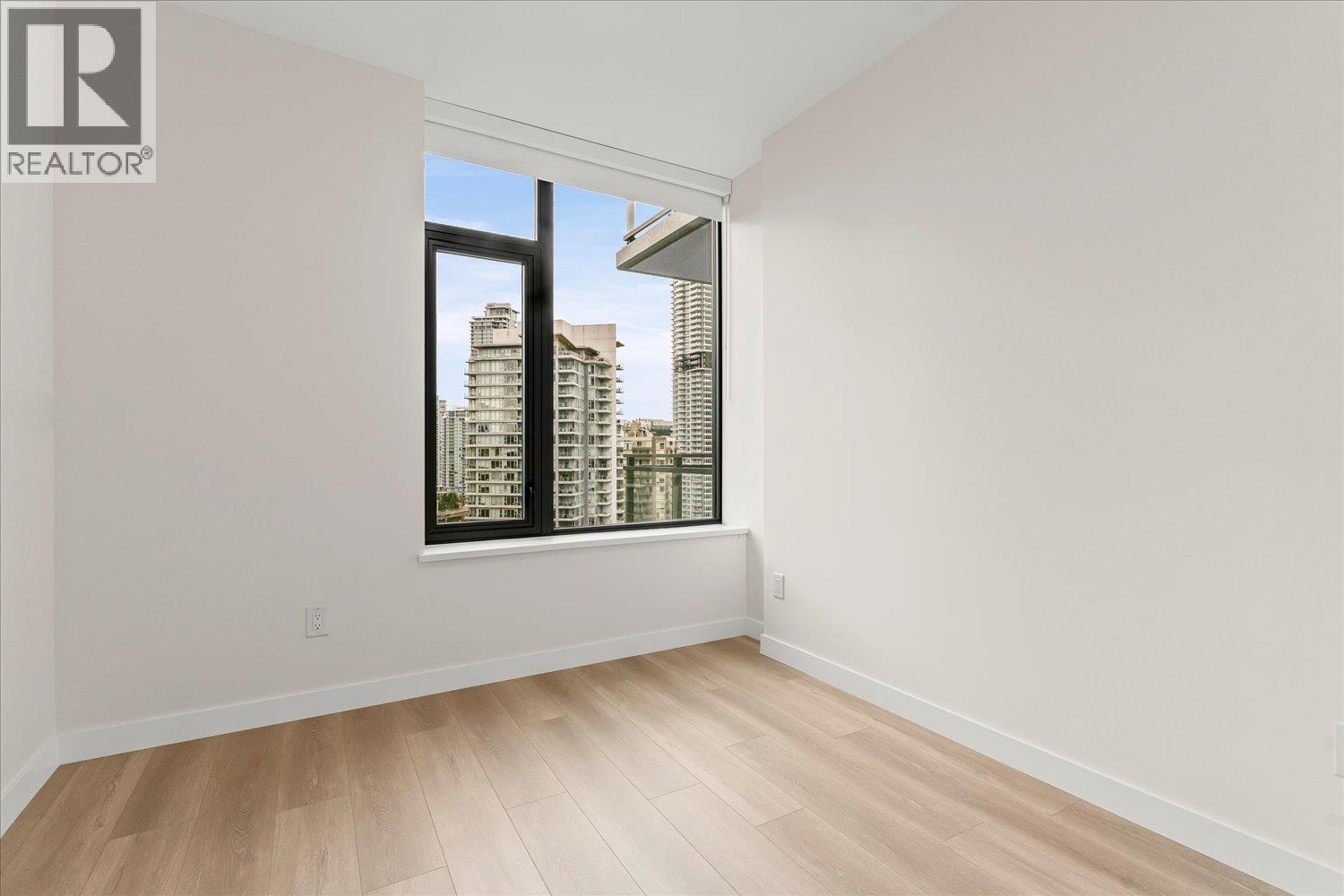 2010 626 Claremont Street, Coquitlam, British Columbia  V3J 3T4 - Photo 16 - R3066591