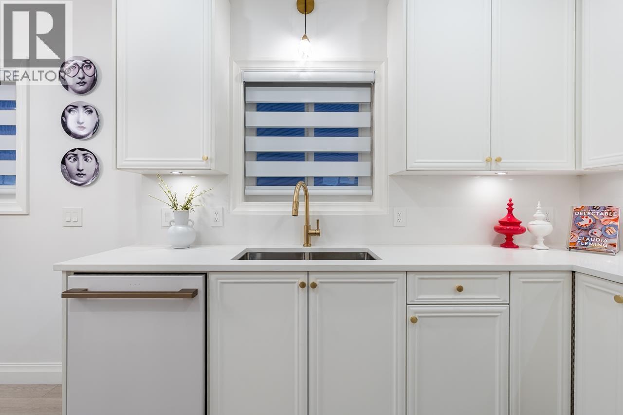 5138 Dominion Street, Burnaby, British Columbia  V5G 1C9 - Photo 9 - R3068282