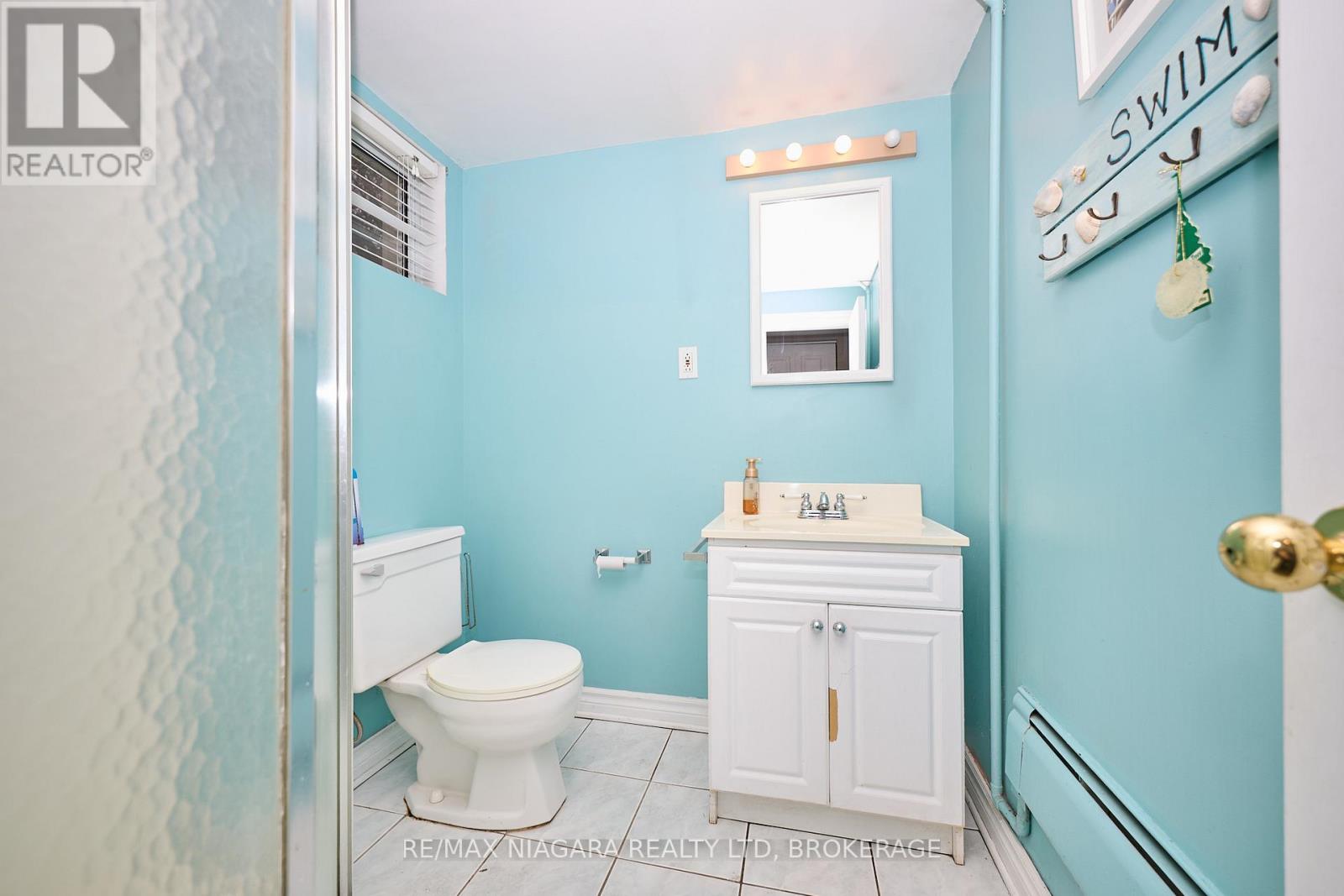 497 Clarence Street W, Port Colborne, Ontario  L3K 3H3 - Photo 15 - X12555914