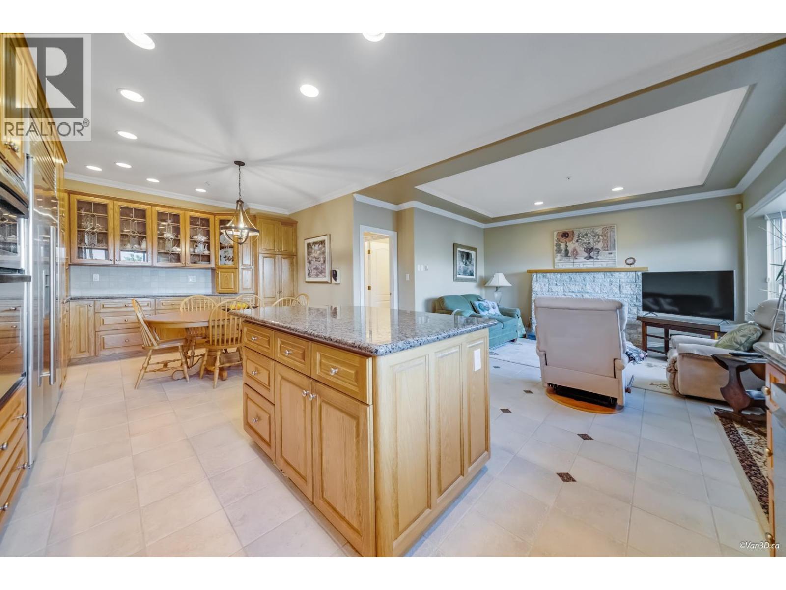 1627 E 34th Avenue, Vancouver, British Columbia  V5P 1A2 - Photo 10 - R3068368