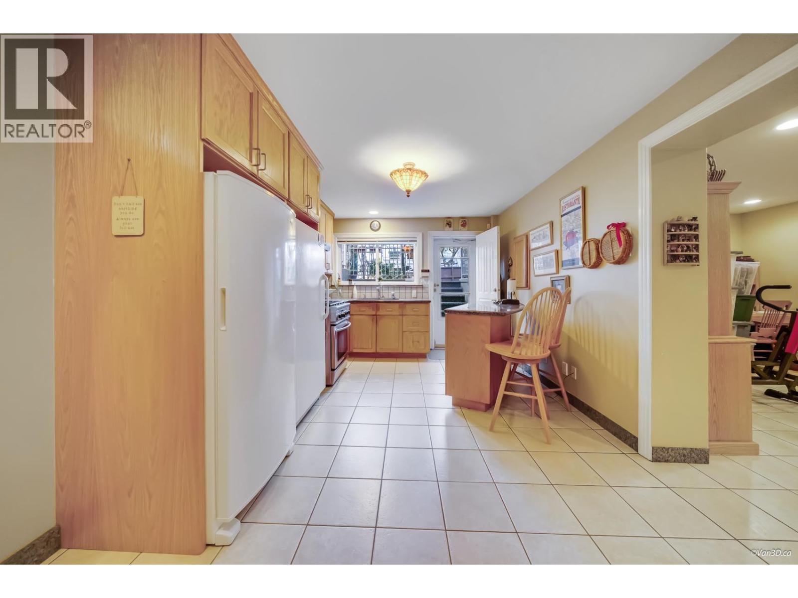 1627 E 34th Avenue, Vancouver, British Columbia  V5P 1A2 - Photo 28 - R3068368