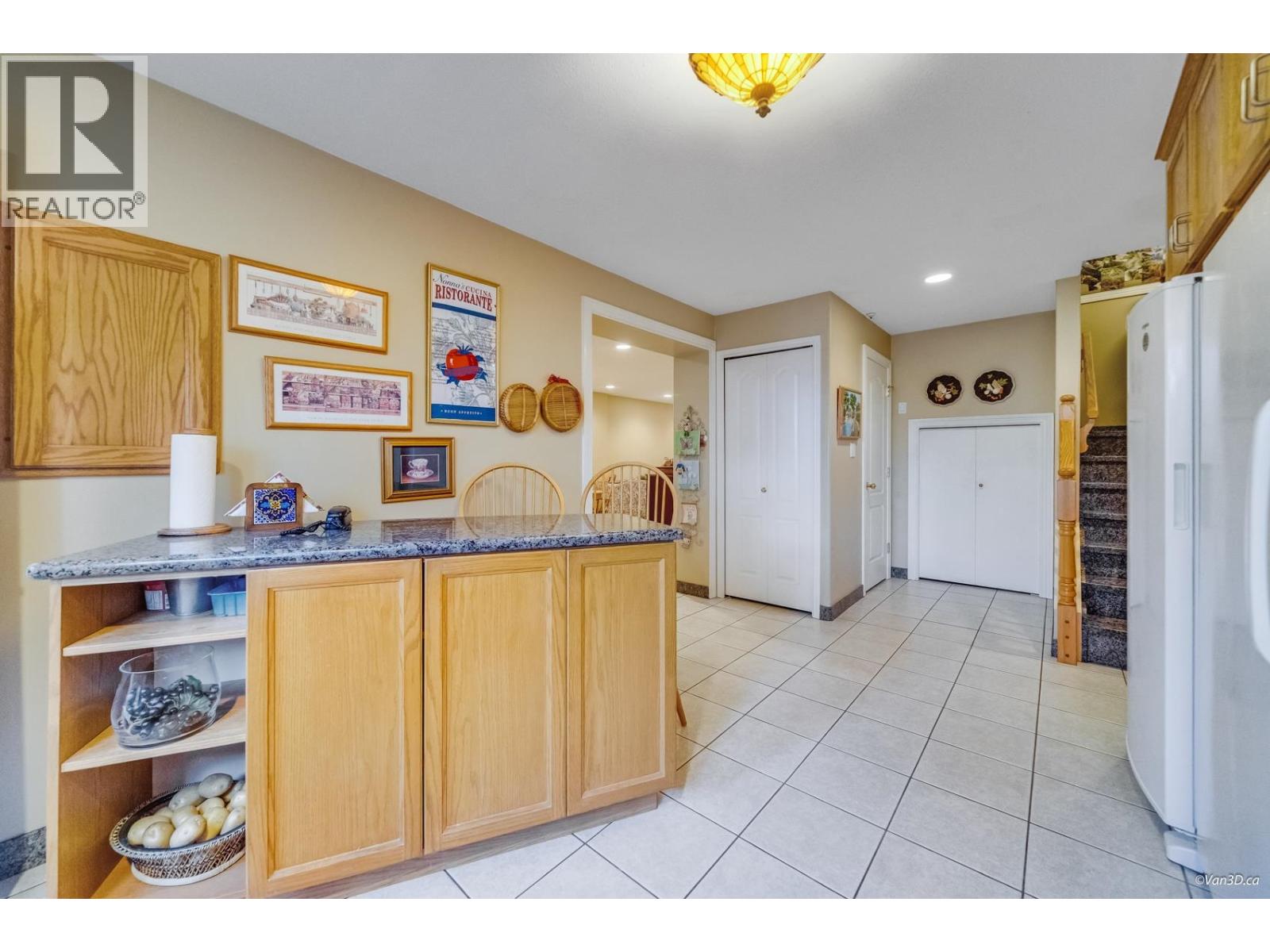 1627 E 34th Avenue, Vancouver, British Columbia  V5P 1A2 - Photo 30 - R3068368